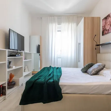 Appartement Altido Spacious 1 Bedroom For 3 In