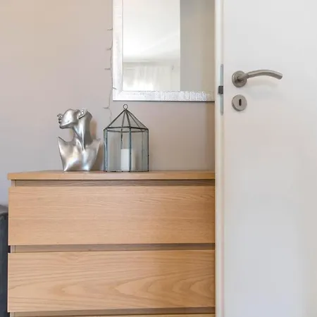Altido Spacious 1 Bedroom For 3 In